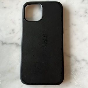 iPhone 12 Original Apple Leather Cover - Black